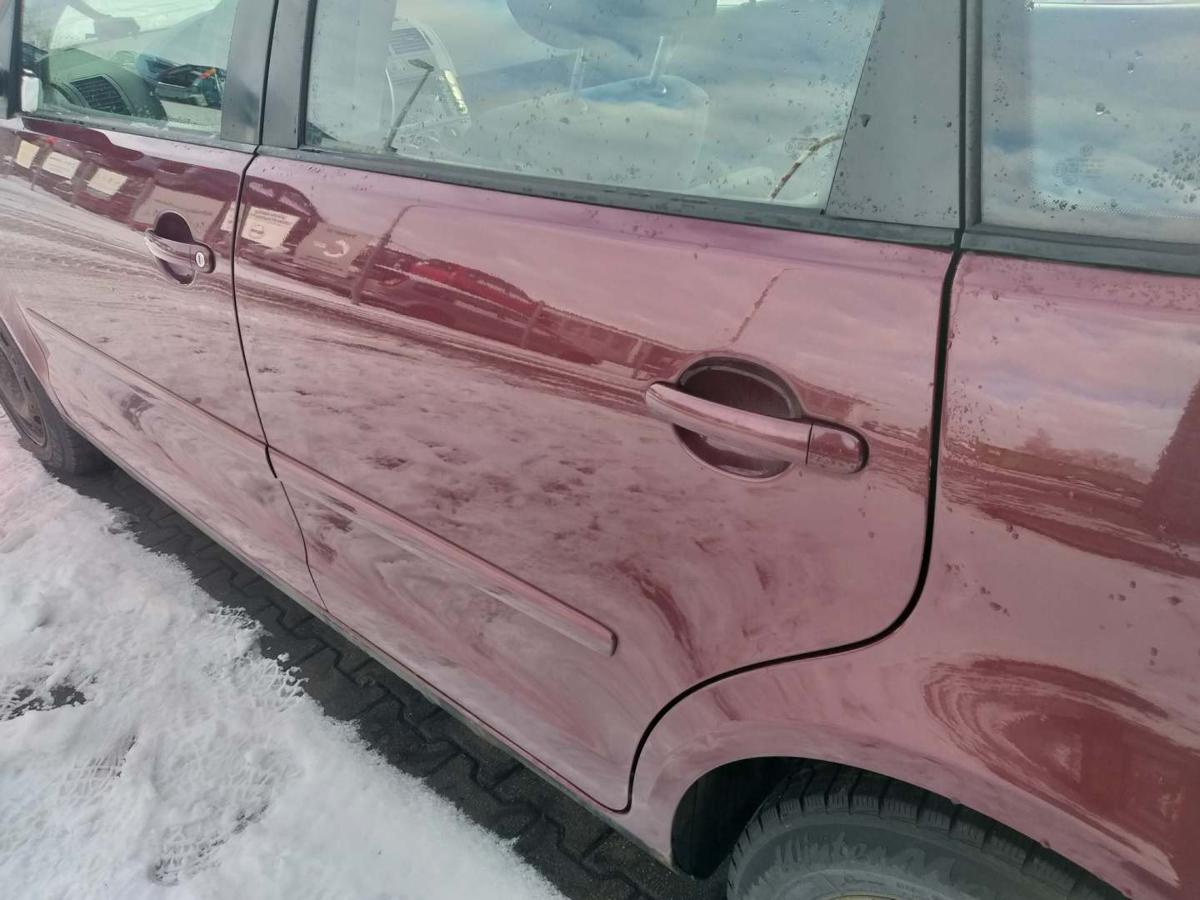 VW Polo 9N3 original T&uuml;r hinten links LC3R Winterred Rohbau Bj.2005